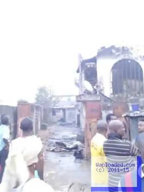 Photos: Tanker Fire In Ojuelegba Today Destroyed Homes 